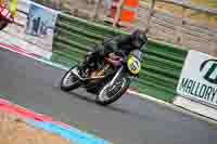 Vintage-motorcycle-club;eventdigitalimages;mallory-park;mallory-park-trackday-photographs;no-limits-trackdays;peter-wileman-photography;trackday-digital-images;trackday-photos;vmcc-festival-1000-bikes-photographs